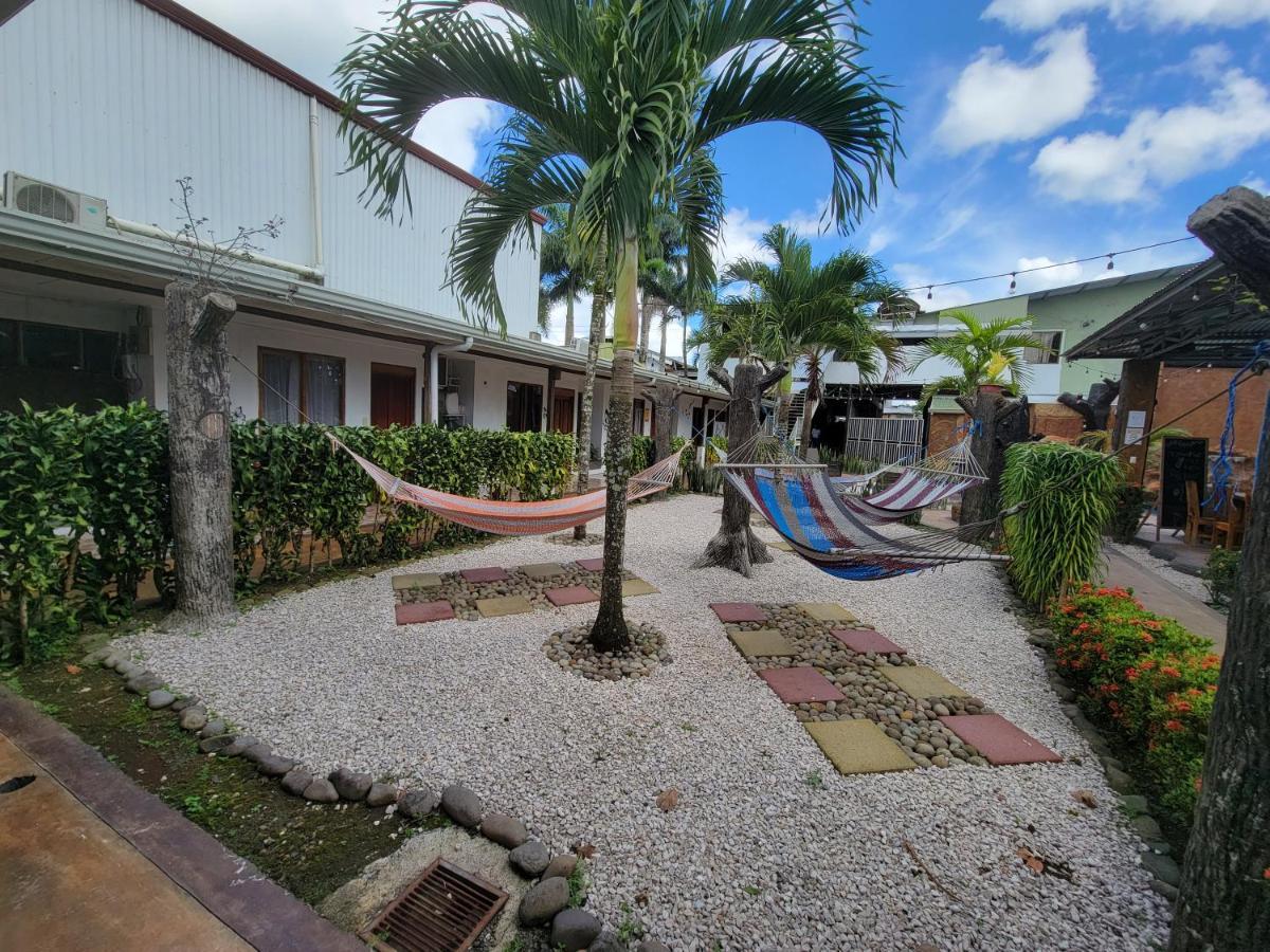 Arenal Poshpacker Hostel La Fortuna Luaran gambar