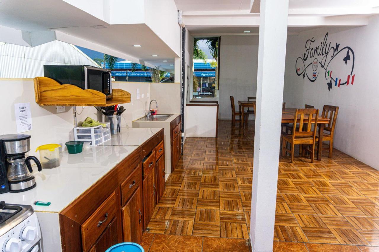 Arenal Poshpacker Hostel La Fortuna Luaran gambar