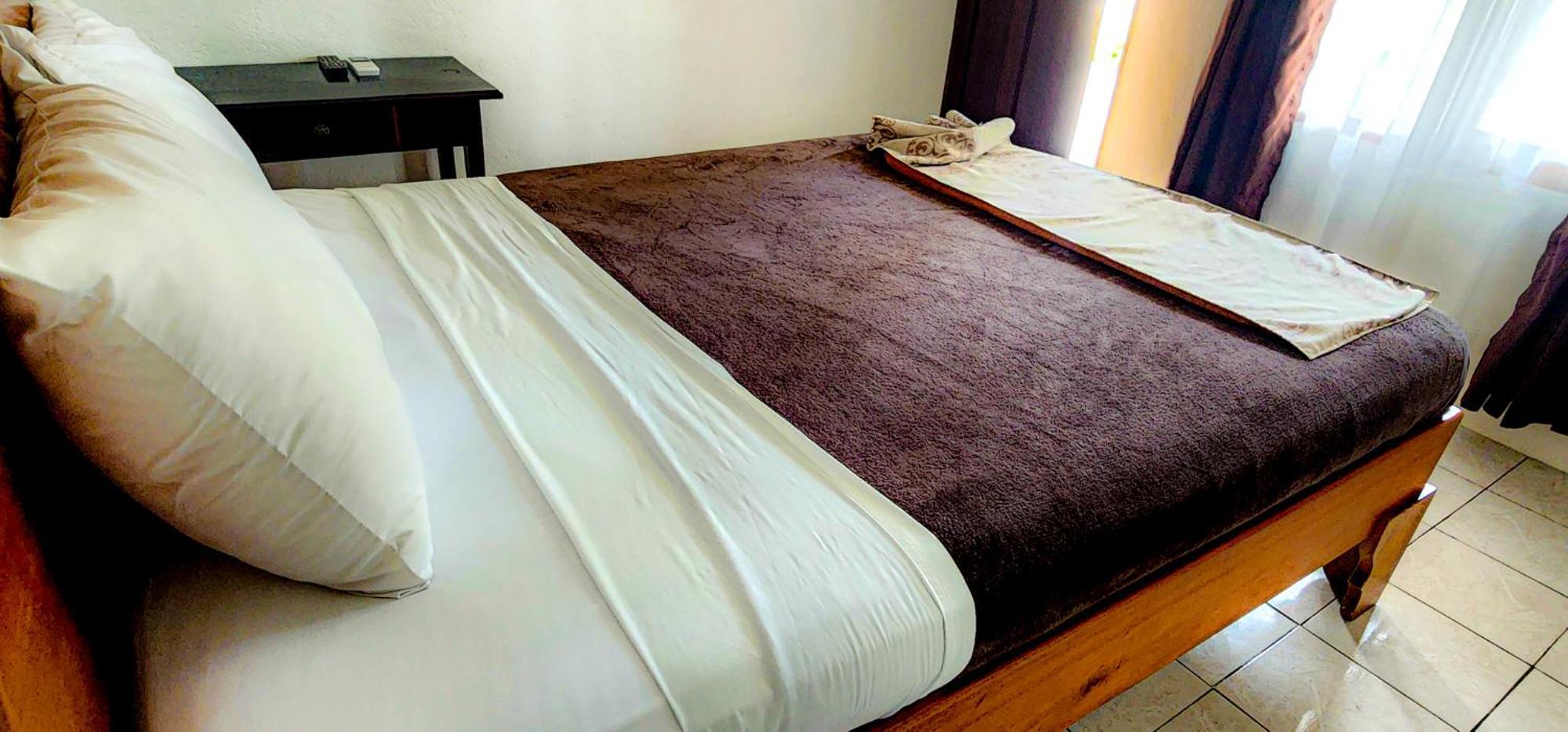 Arenal Poshpacker Hostel La Fortuna Luaran gambar
