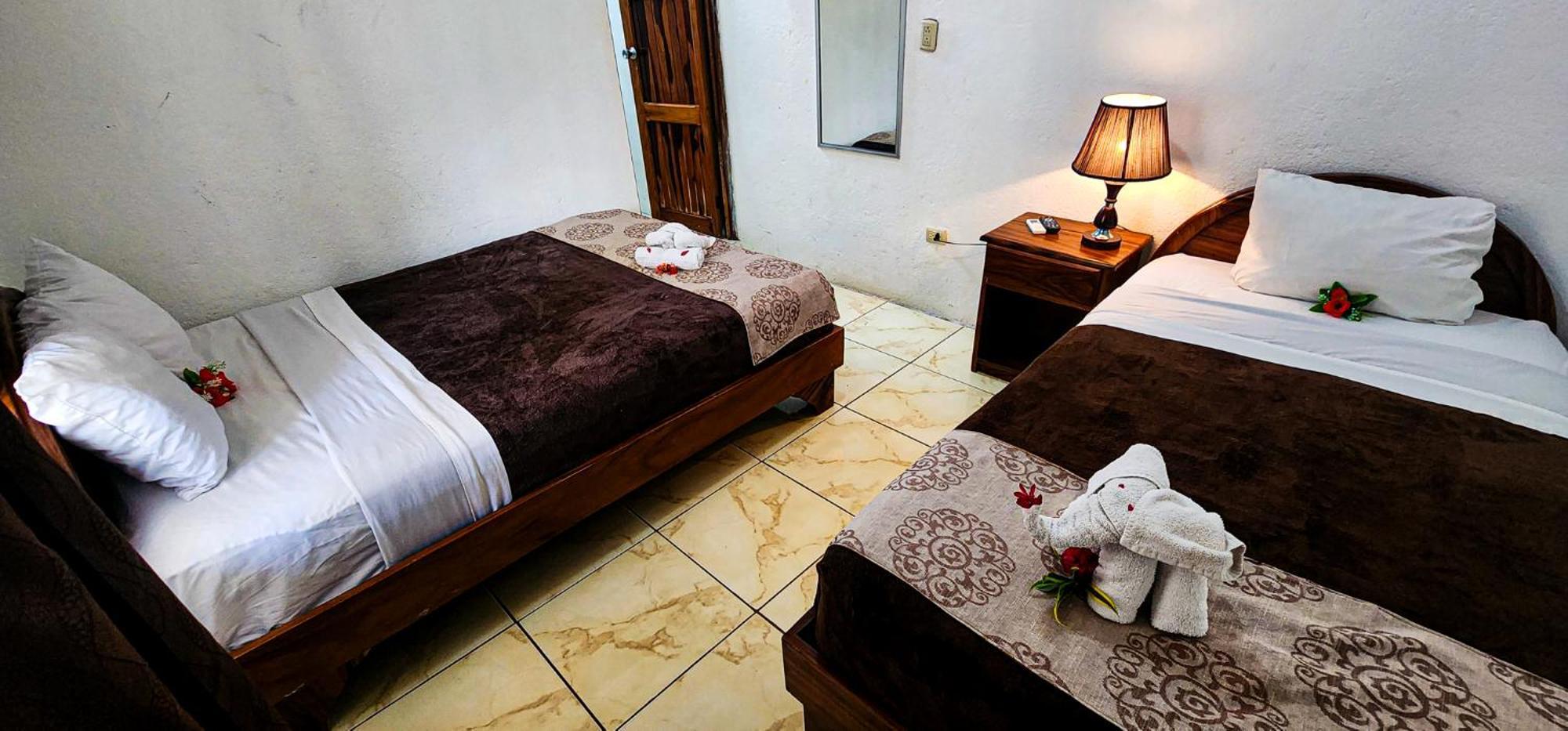 Arenal Poshpacker Hostel La Fortuna Luaran gambar